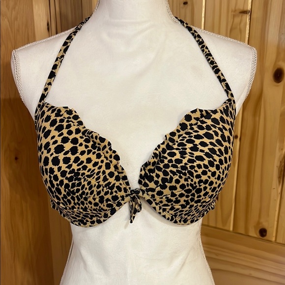 Victoria's Secret Other - Victoria's Secret The Fabulous Top 34DD